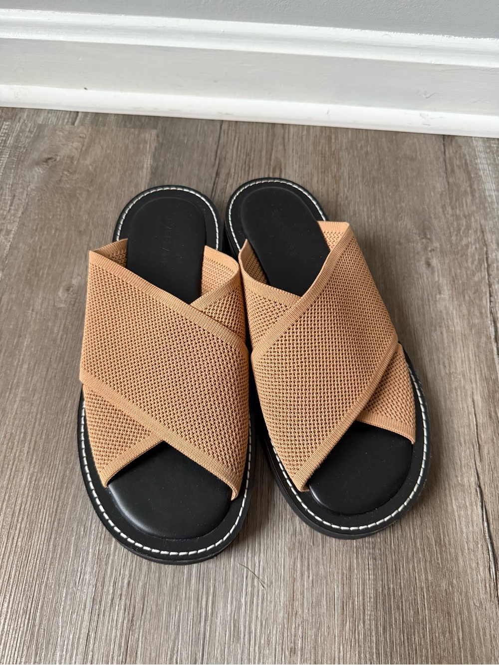 Everlane The Reknit City Flatform Sandals Flip Flops Beige Black Size 10